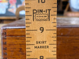 品番1899　Skirt Marker　Pin-It　スカートマーカー　定規　ソーイングメジャー　インテリア　ディスプレイ　ヴィンテージ 　金沢店