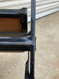 品番9529-1　フォールディングチェア　DURHAM　折りたたみ椅子　パイプ椅子　レッド×ブラック　ツートン　ディスプレイ　ヴィンテージ　金沢店