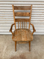 品番2674　アームチェア　ウッドチェア　ラダーバック　ハイバック　リビングチェア　サイドチェア　木製　椅子　アンティーク　ヴィンテージ　金沢店