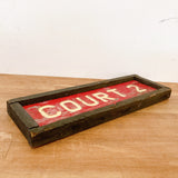 品番4681-2　ウッドサイン　COURT 2　サインボード　木製　看板　ディスプレイ　インテリア　ヴィンテージ