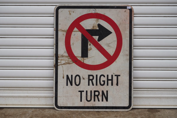 品番0778　ロードサイン　『NO RIGHT TURN』　右折禁止　道路標識　サインプレート　ヴィンテージ　埼玉店