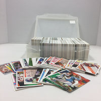 品番0111　まとめ売り　メジャーリーグ MLB カード ＆ アメフト NFL カード　1000枚以上　収納ケース付　千葉店