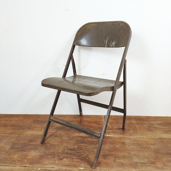 品番1719　フォールディングチェア　折りたたみ椅子　スチール製　黒　アンティーク　ヴィンテージ　金沢店