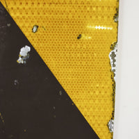 品番0647　ロードサイン　シェブロン　警告　トラフィックサイン　看板　標識　ヴィンテージ　金沢店