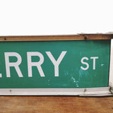 品番0739　ロードサイン　MOOBERRY ST　両面　トラフィックサイン　看板　標識　ヴィンテージ　金沢店