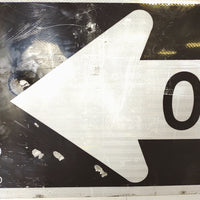 品番0036-1　ロードサイン　ONE WAY　左方向矢印　137×45.5cm　トラフィックサイン　看板　標識　ヴィンテージ　千葉店