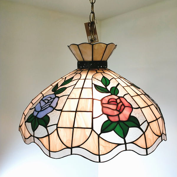 品番1375　ペンダントライト　ステンドグラス　樹脂製　薔薇　吊り下げ照明　アンティーク 　ヴィンテージ