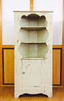 品番3564　コーナーキャビネット　食器棚　棚　ホワイト　家具　木製　アンティーク