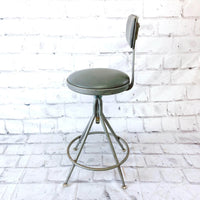 品番5070　インダストリアル ハイチェア　椅子　スツール　スチール製　インテリア　ヴィンテージ　金沢店