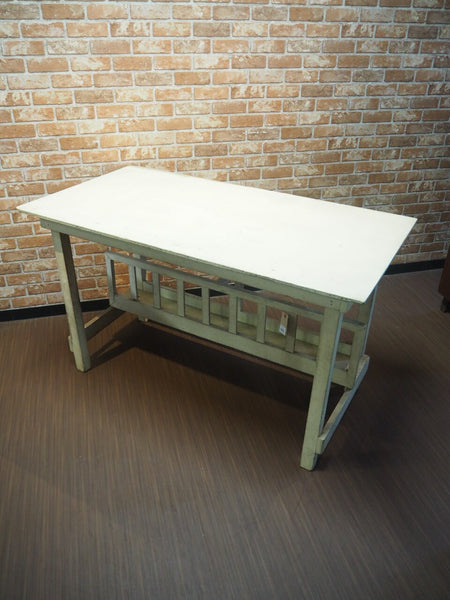 品番0768　テーブル　コーヒーテーブル　Barn Table　ウッドデスク　机　ヴィンテージ　金沢店
