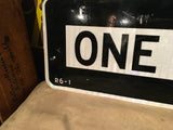 品番0043　ロードサイン　ONE WAY　右方向矢印　92×31cm　トラフィックサイン　看板　標識　ヴィンテージ　千葉店