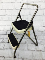 品番3427　ステップチェア　インダストリアル　COSCO　モノトーン　椅子　インテリア　ディスプレイ　アンティーク　金沢店