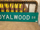 品番0098　ロードサイン　ROYAL WOOD DR　EMBER WOOD DR　トラフィックサイン　看板　標識　ヴィンテージ　千葉店