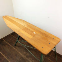 品番0194　アイロン台　アイロンテーブル　折りたたみ式　木製　ヴィンテージ　金沢店