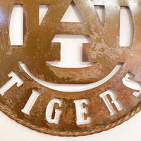 品番0082　カレッジサイン　AUBURN TIGERS　オーバーン タイガース　メタルサイン　ウォールサイン　デコール　ヴィンテージ　金沢店