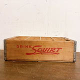 品番1367　ボトルクレート　木箱　Squirt　スクワート　ボトルケース　ウッドコンテナ　ヴィンテージ　千葉店