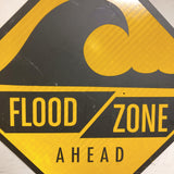 品番1503　ロードサイン　FLOOD ZONE AHEAD　洪水地帯　警報　トラフィックサイン　看板　標識　ヴィンテージ