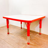 品番0416　チャイルドテーブル　 サイドテーブル　バイカラー　高さ調節可　家具　ヴィンテージ　金沢店