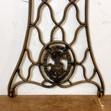 品番1577-2　デコール　SINGER　ミシンテーブルパーツ　鉄脚　装飾　レトロ　インテリア　ヴィンテージ　埼玉店