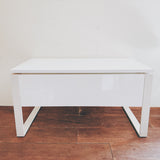 品番2413　ホワイトデスク　ウッドテーブル　イタリア製　ホワイト　木製　フラットデスク　アンティーク