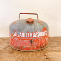 品番1315　ガソリン缶　GALVANIZED GASOLINE CAN　オイル缶　オイルタンク　レッド　ディスプレイ　ヴィンテージ