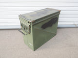 品番2367　米軍　弾薬箱　アンモボックス　Ammo box　ヴィンテージ　金沢店